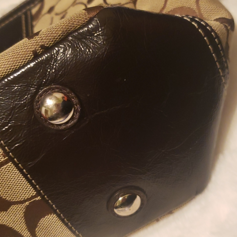 Purse - Picture 3 of 7